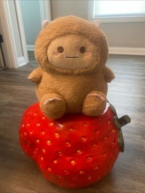Smoko Hank the Yeti Plushie